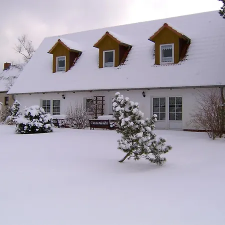 アパート Familie Kempa トラッセンハイデ